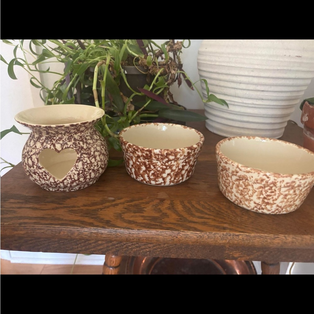 Vintage Henn Pottery Friendship Brown Speckled small ramekins&Warmer Cottagecore
